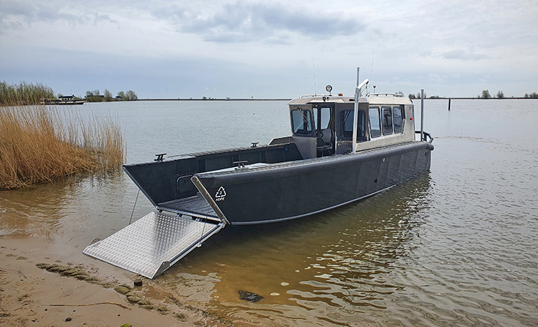 Safetyboat.nl laat HDPE landingsvaartuig bouwen
